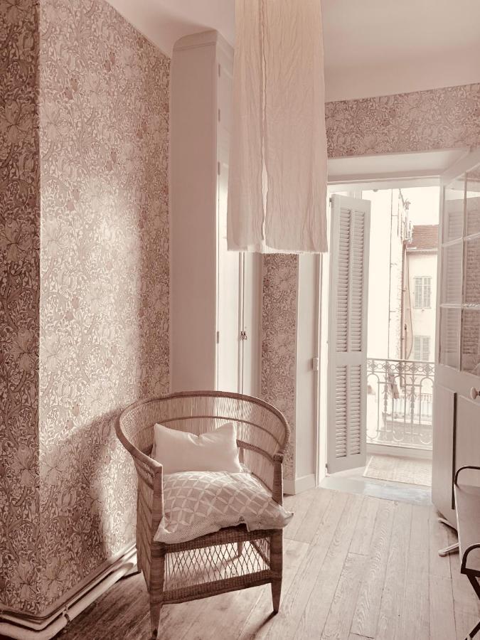 Classic Appartement Кан Екстериор снимка
